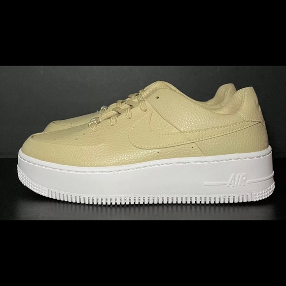 Women’s Nike Air Force 1 Sage Low Desert Ore - Picture 2 of 4
